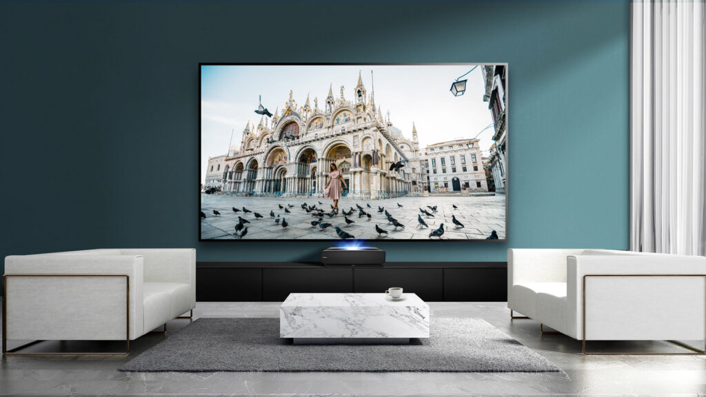 Le Laser TV Hisense 100L5F // Source : Hisense Le Laser TV Hisense 100L5F // Source : Hisense