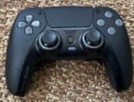 La manette Scuf Reflex pour PS5 // Source : Maxime Claudel pour Numerama