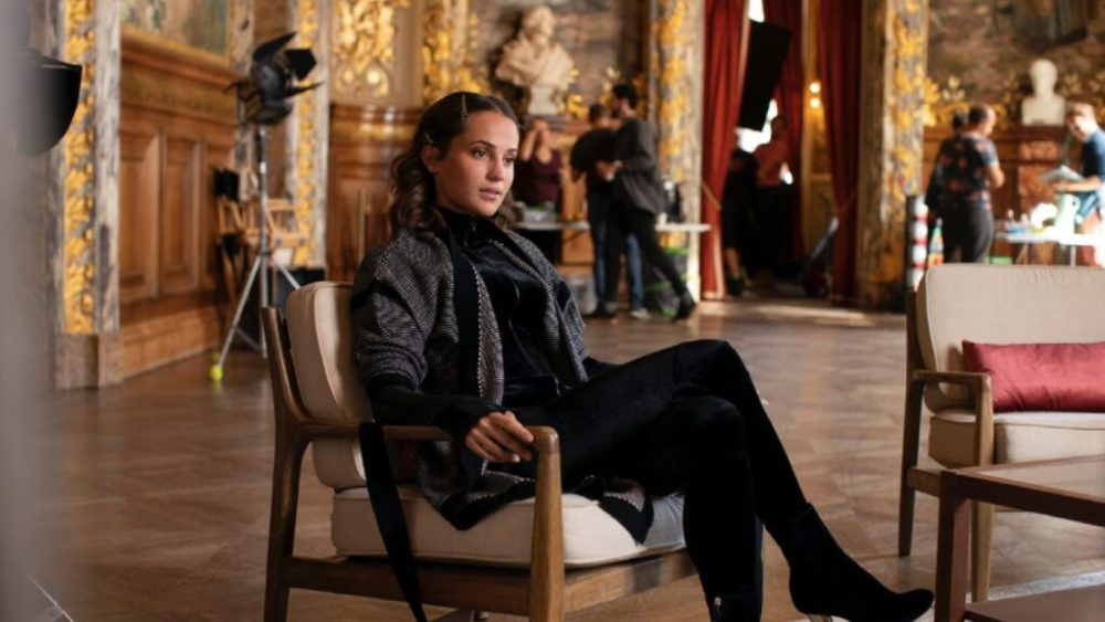Alicia Vikander dans Irma Vep // Source : HBO