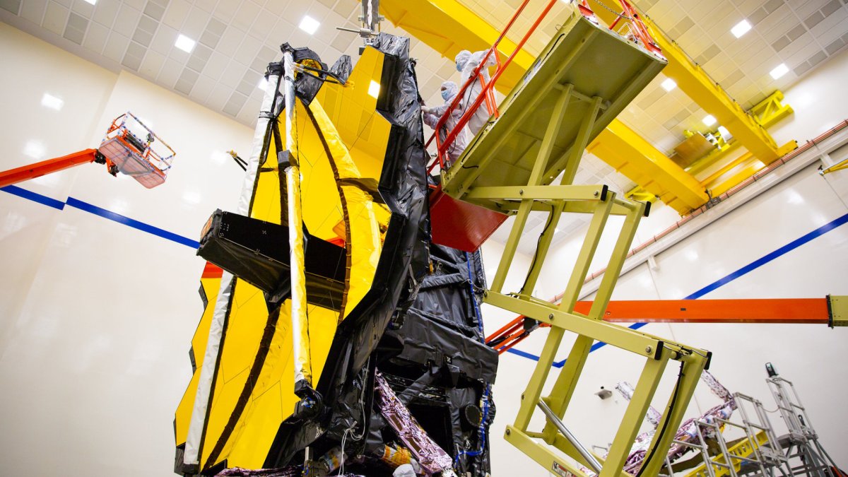 James Webb. // Source : Flickr/CC/Northrop Grumman (photo recadrée) James Webb. // Source : Flickr/CC/Northrop Grumman (photo recadrée)