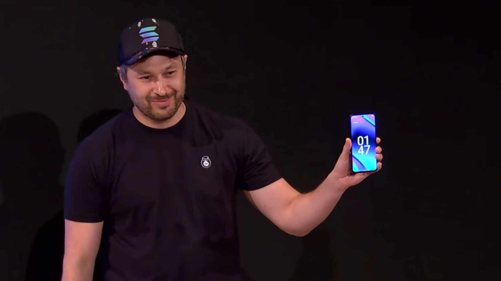 Le téléphone Saga // Source : Solana / YouTube Le téléphone Saga // Source : Solana / YouTube