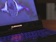 Ordinateur portable Alienware avec son logo // Source : Flick Ordinateur portable Alienware avec son logo // Source : Flick