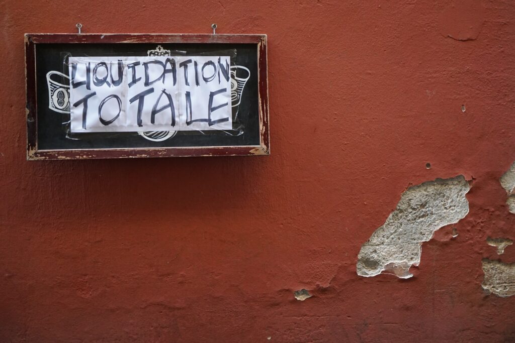 Celsius pourrait déclarer faillite // Source : Tina Bosse / Unsplash Celsius pourrait déclarer faillite // Source : Tina Bosse / Unsplash