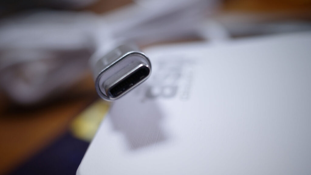 Le port USB-C. // Source : Hideya Hamano Le port USB-C. // Source : Hideya Hamano