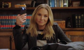 La badass Veronica Mars est de retour // Source : Hulu La badass Veronica Mars est de retour // Source : Hulu