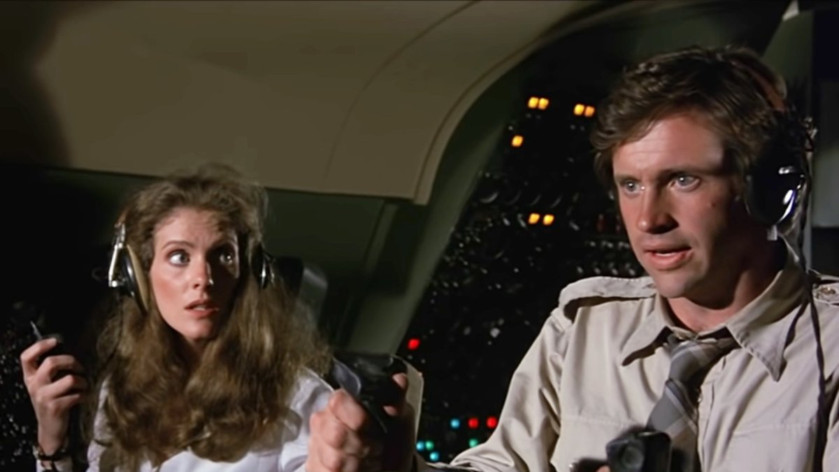 Une scène du film Airplaine! // Source : Capture d'écran Movieclips (image recadrée) Une scène du film Airplaine! // Source : Capture d'écran Movieclips (image recadrée)