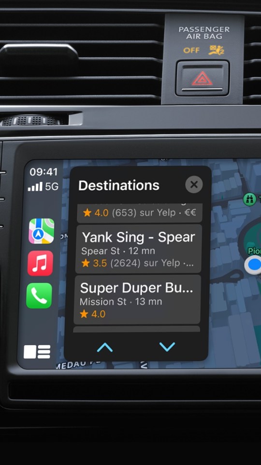 CarPlay // Source : Apple CarPlay // Source : Apple