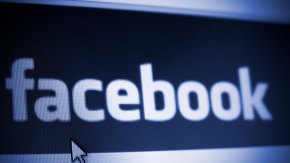 Parce qu'elle a envoyé des messages sur Facebook parlant de son avortement, une jeune fille mineure va être poursuivie // Source : Canva Parce qu'elle a envoyé des messages sur Facebook parlant de son avortement, une jeune fille mineure va être poursuivie // Source : Canva