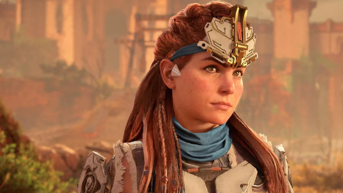 Aloy est l'héroïne d'Horizon 1 et 2. Elle est doublée par Ashly Burch. // Source : Sony / Guerrilla Games Aloy est l'héroïne d'Horizon 1 et 2. Elle est doublée par Ashly Burch. // Source : Sony / Guerrilla Games