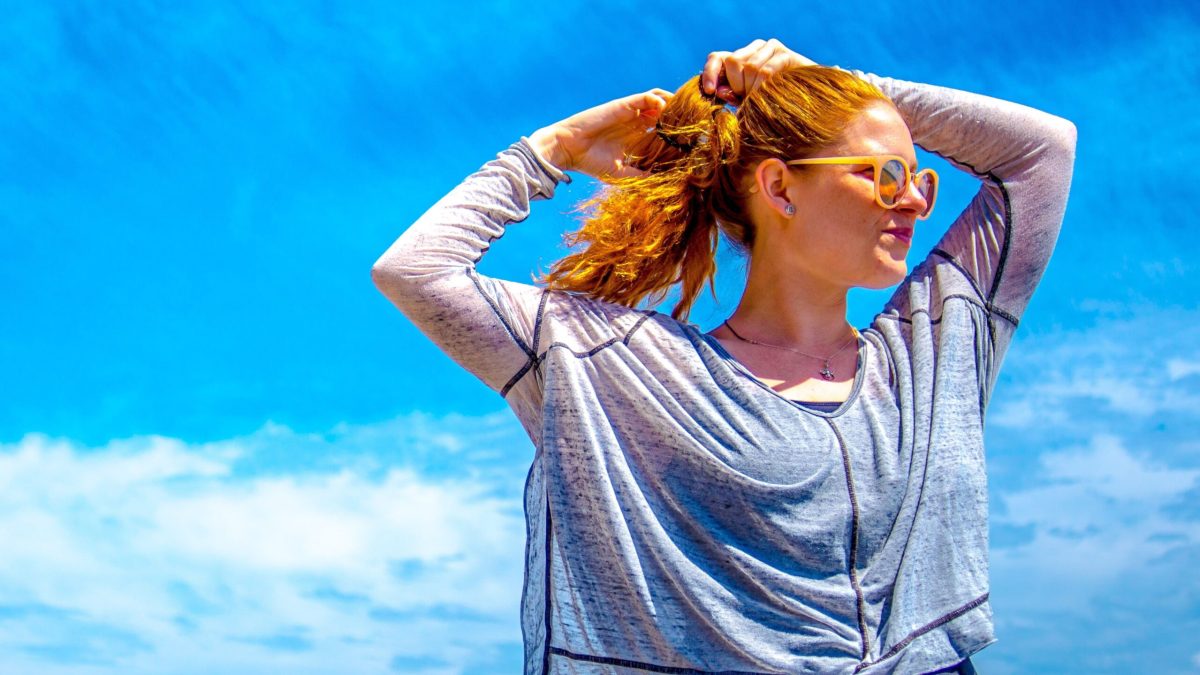 Une personne rousse. // Source : Unsplash/Joe Pilié (photo recadrée) Une personne rousse. // Source : Unsplash/Joe Pilié (photo recadrée)