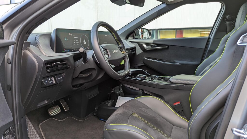 Intérieur de la Kia EV6 GT // Source : Raphaelle Baut pour Numerama Intérieur de la Kia EV6 GT // Source : Raphaelle Baut pour Numerama