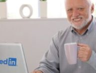 Awkward Meme, version LinkedIn. // Source : Awkward Meme (détourné pour LinkedIn) Awkward Meme, version LinkedIn. // Source : Awkward Meme (détourné pour LinkedIn)
