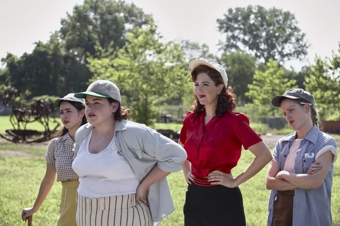 A League Of Their Own. // Source : Amazon Studios A League Of Their Own. // Source : Amazon Studios