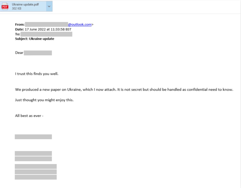 Un mail avec une pièce jointe piégé mettant en avant un nouveau rapport sur la situation en Ukraine. // Source : Microsoft Un mail avec une pièce jointe piégé mettant en avant un nouveau rapport sur la situation en Ukraine. // Source : Microsoft