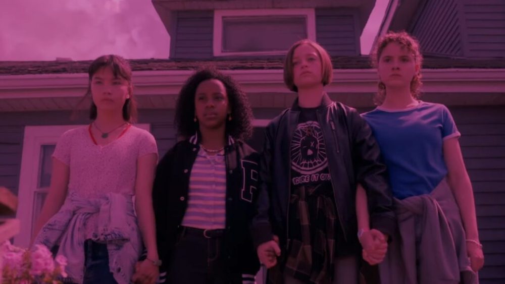 Paper Girls // Source : Prime Video Paper Girls // Source : Prime Video