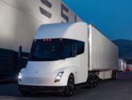 Le camion électrique Tesla Semi  // Source : Tesla