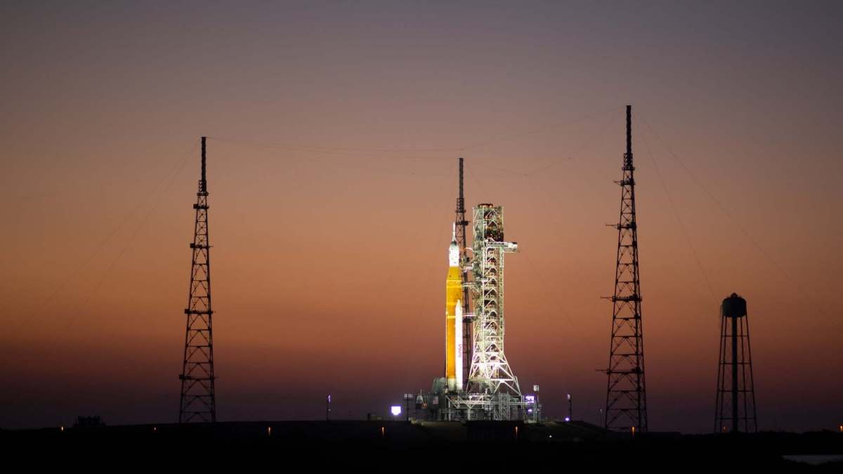 Le SLS en avril 2022. // Source : Flickr/CC/NASA/Joel Kowsky (photo recadrée) Le SLS en avril 2022. // Source : Flickr/CC/NASA/Joel Kowsky (photo recadrée)
