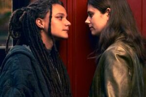 Sasha Lane et Alison Oliver, les révélations de la série // Source : Element Pictures/Canal+ Sasha Lane et Alison Oliver, les révélations de la série // Source : Element Pictures/Canal+
