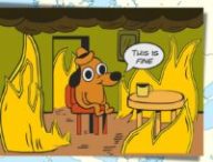 This is fine... Europe edition // Source : Wikimedia/CC/Uselessburner ; Alexrk2 (montage Numerama) This is fine... Europe edition // Source : Wikimedia/CC/Uselessburner ; Alexrk2 (montage Numerama)