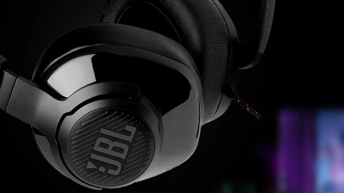 Quantum 300 // Source : JBL Quantum 300 // Source : JBL