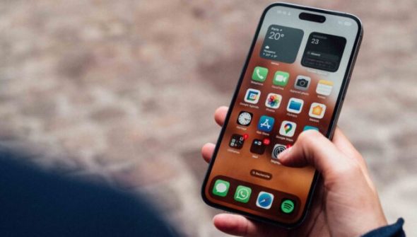 iPhone 14 Pro // Source : Anthony Wonner pour Numerama