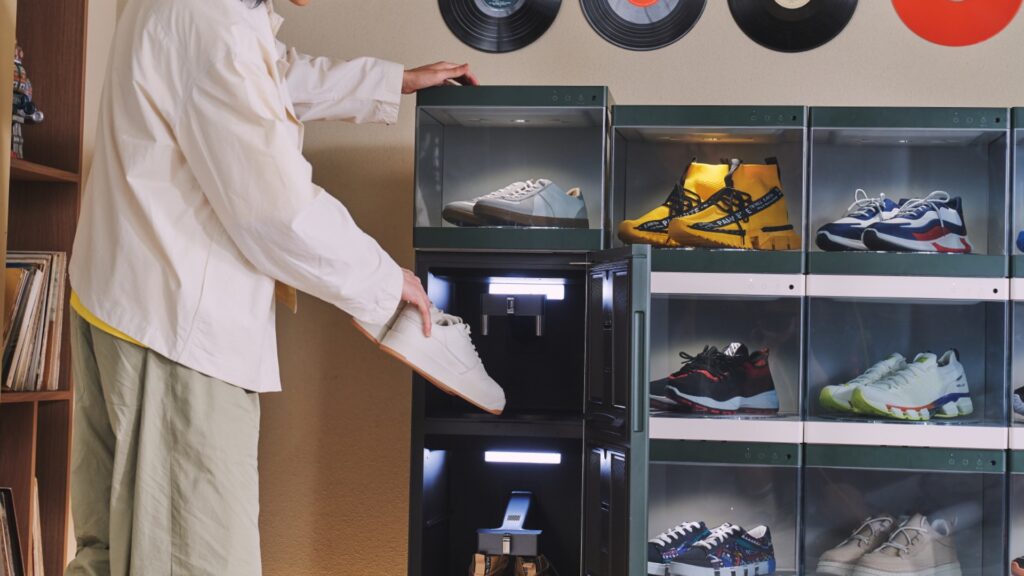 Dans le futur, notre meuble à chaussures sera-t-il connecté ? // Source : LG Dans le futur, notre meuble à chaussures sera-t-il connecté ? // Source : LG