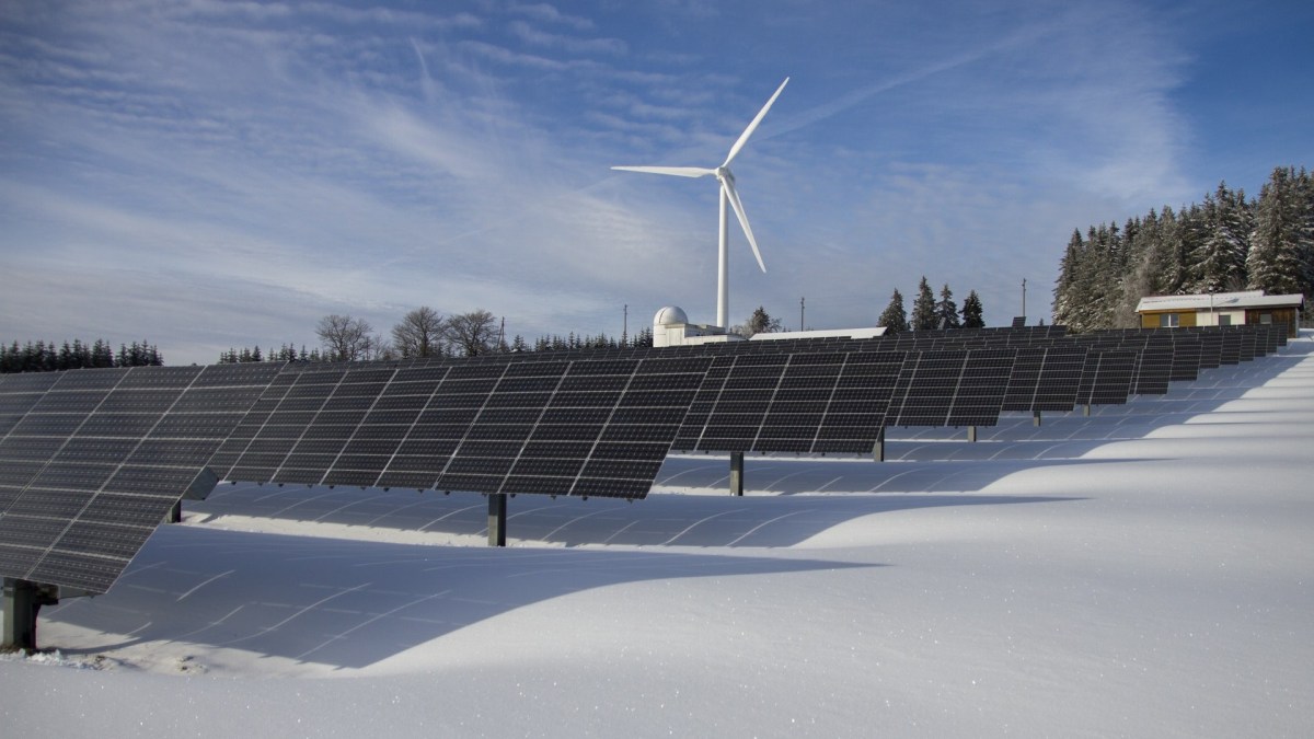 Panneaux solaires, éoliennes ou hydraulique, les sources d'énergie verte sont nombreuses // Source : Image d'illustration - Pixabay Panneaux solaires, éoliennes ou hydraulique, les sources d'énergie verte sont nombreuses // Source : Image d'illustration - Pixabay