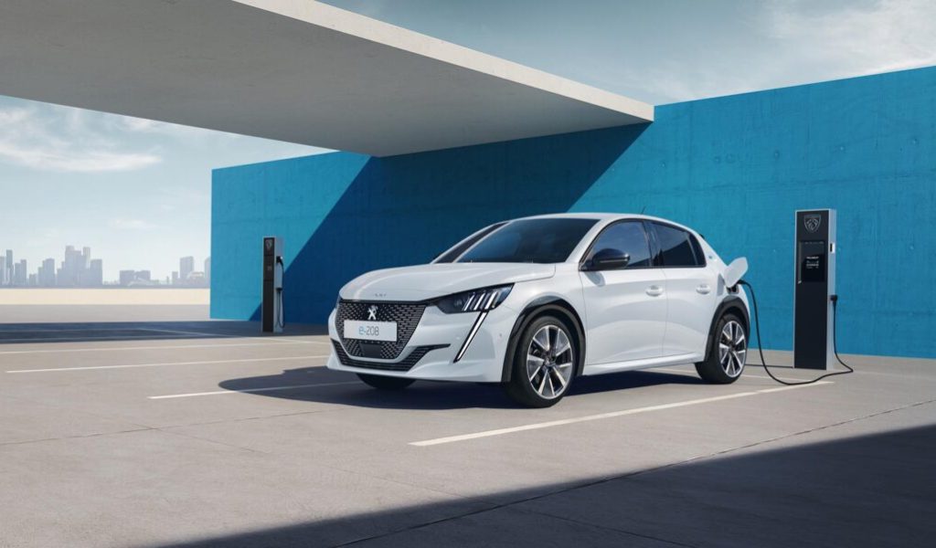 Peugeot e-208 nouvelle motorisation électrique // Source : Peugeot Peugeot e-208 nouvelle motorisation électrique // Source : Peugeot