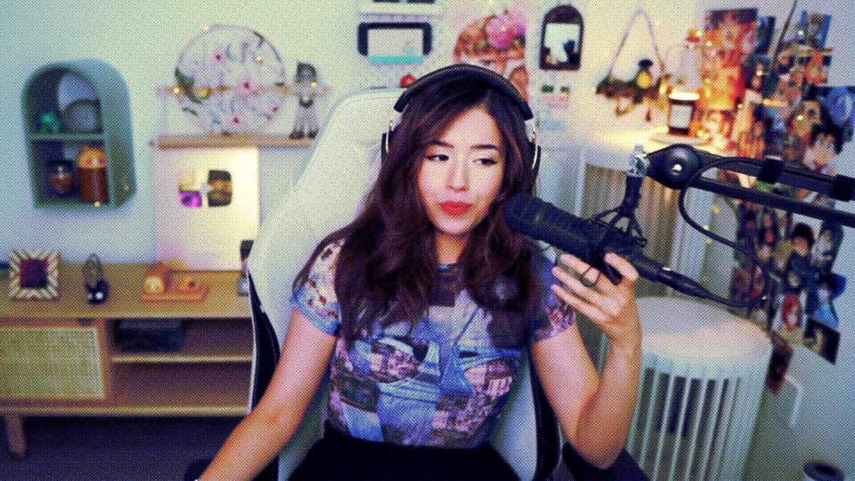 Pokimane pendant un live // Source : Twitch / Pokimane Pokimane pendant un live // Source : Twitch / Pokimane