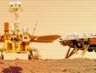 Zhurong sur Mars. // Source : CNSA, modifiée avec Canva Zhurong sur Mars. // Source : CNSA, modifiée avec Canva