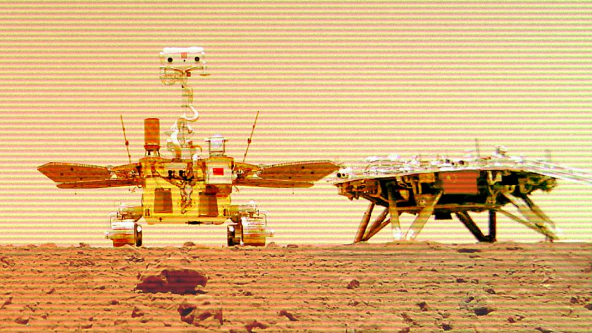 Zhurong sur Mars. // Source : CNSA, modifiée avec Canva Zhurong sur Mars. // Source : CNSA, modifiée avec Canva