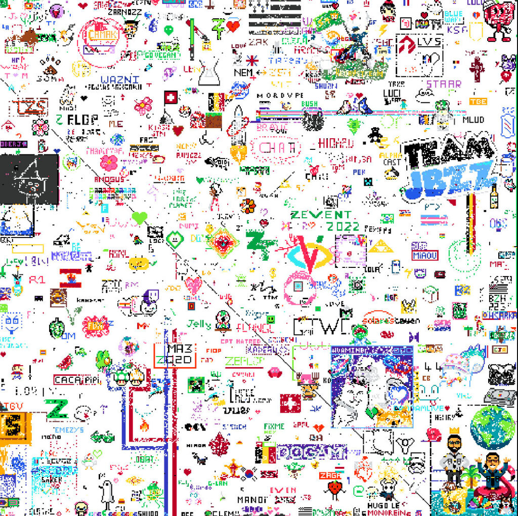 Un des premiers visuels du Z Places, à l'ouverture. Bien sûr, au début, ça ne ressemblait à rien et on pouvait lire parfois des messages publicitaires ou désobligeants // Source : Capture d'écran Un des premiers visuels du Z Places, à l'ouverture. Bien sûr, au début, ça ne ressemblait à rien et on pouvait lire parfois des messages publicitaires ou désobligeants // Source : Capture d'écran