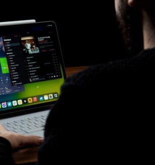 Stage Manager dans iPadOS 16. // Source : Thomas Ancelle / Numerama Stage Manager dans iPadOS 16. // Source : Thomas Ancelle / Numerama