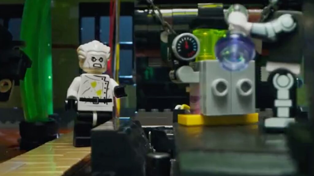 Manoir Halloween en Lego qui cache un PC // Source : Lego Manoir Halloween en Lego qui cache un PC // Source : Lego