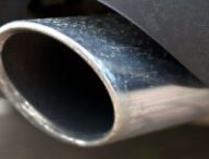 Echappement de voiture // Source : Pixabay