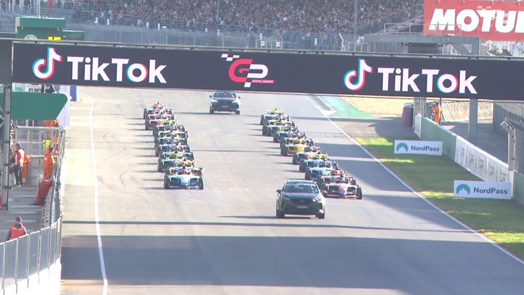 gp_explorer_8 gp_explorer_8