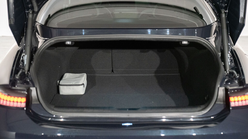 Coffre du Hyundai Ioniq 6 // Source : Hyundai Coffre du Hyundai Ioniq 6 // Source : Hyundai