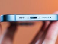 L'iPhone 14 se recharge toujours en Lightning. // Source : Numerama L'iPhone 14 se recharge toujours en Lightning. // Source : Numerama