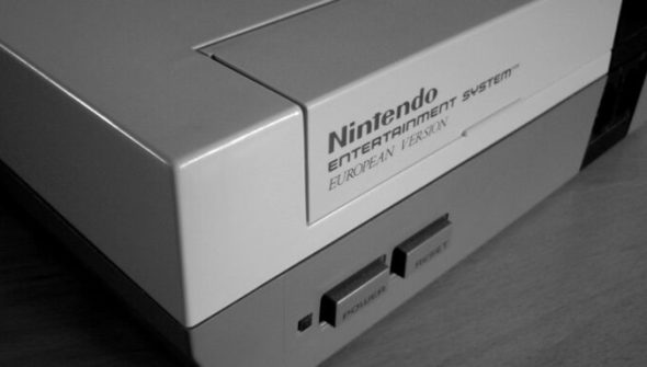 Console Nintendo NES // Source : BY-SA Tino Console Nintendo NES // Source : BY-SA Tino