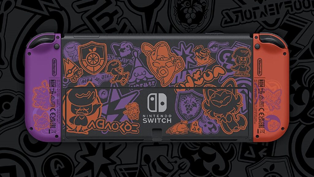 Le dos de la Switch OLED Pokémon Ecarlate & Violet // Source : Nintendo Le dos de la Switch OLED Pokémon Ecarlate & Violet // Source : Nintendo
