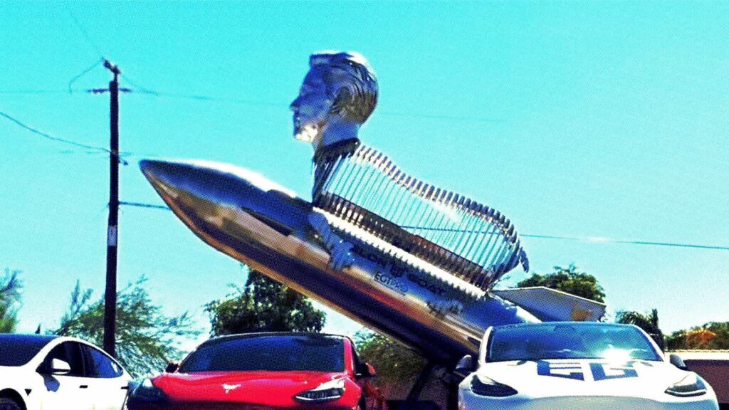 L'élégante statue d'Elon Musk // Source : YouTube / Crypto Rizzy L'élégante statue d'Elon Musk // Source : YouTube / Crypto Rizzy