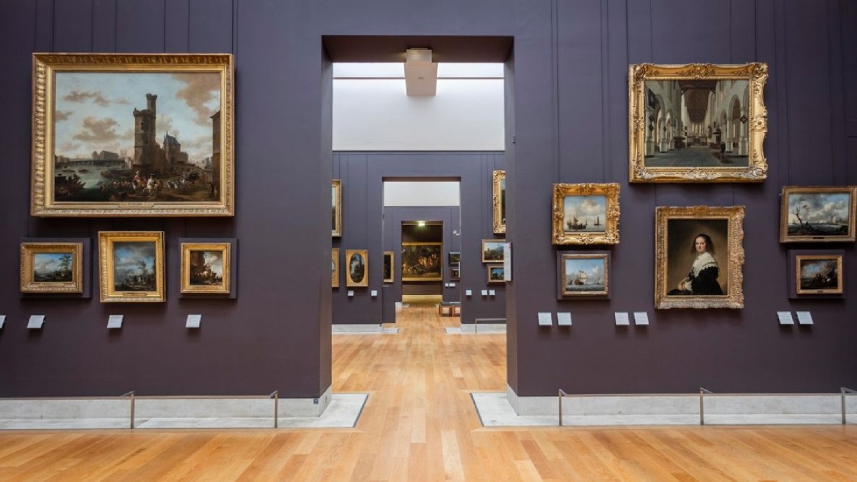 Source : Louvre / Pinterest Source : Louvre / Pinterest