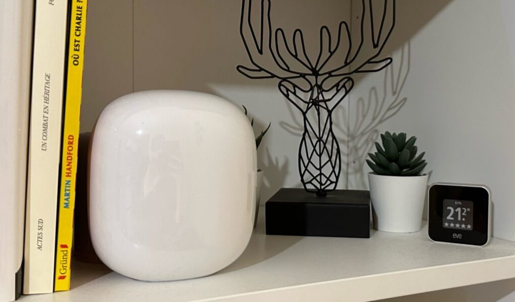 Google Nest WIfi Pro // Source : Numerama Google Nest WIfi Pro // Source : Numerama
