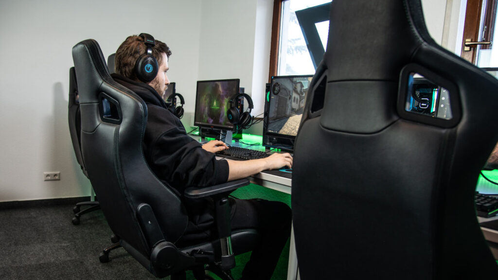 Une offre fibre qui vous permet de streamer confortablement // Source : Unsplash Une offre fibre qui vous permet de streamer confortablement // Source : Unsplash