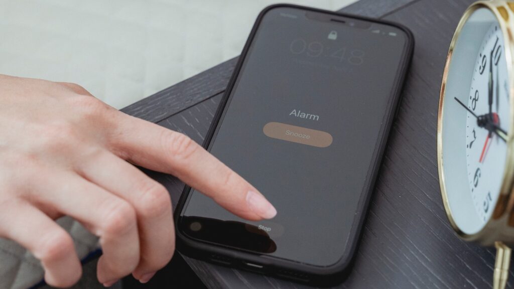 On connaît tellement ce geste. // Source : Pexels On connaît tellement ce geste. // Source : Pexels