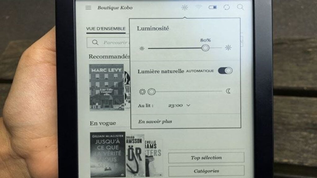 Les fonctionnalités de luminosités sont bienvenues // Source : La Fnac Les fonctionnalités de luminosités sont bienvenues // Source : La Fnac