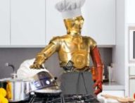 Un montage de C3PO cuisinnier // Source : Numerama/la talentueuse Nino Barney Un montage de C3PO cuisinnier // Source : Numerama/la talentueuse Nino Barney