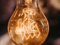 Une ampoule. // Source : Jonathan Borba Une ampoule. // Source : Jonathan Borba