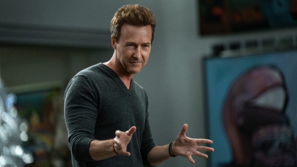 Miles Bron is the new Elon Musk // Source : Netflix Miles Bron is the new Elon Musk // Source : Netflix