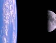 La Terre et la Lune. // Source : Canva